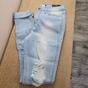 NWT Fashion Nova Skinny Jeans